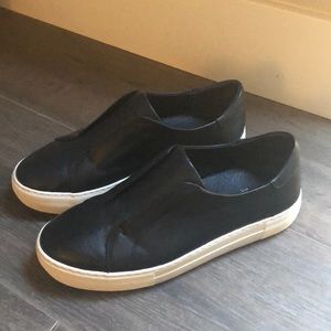 J Slides Worn Twice!